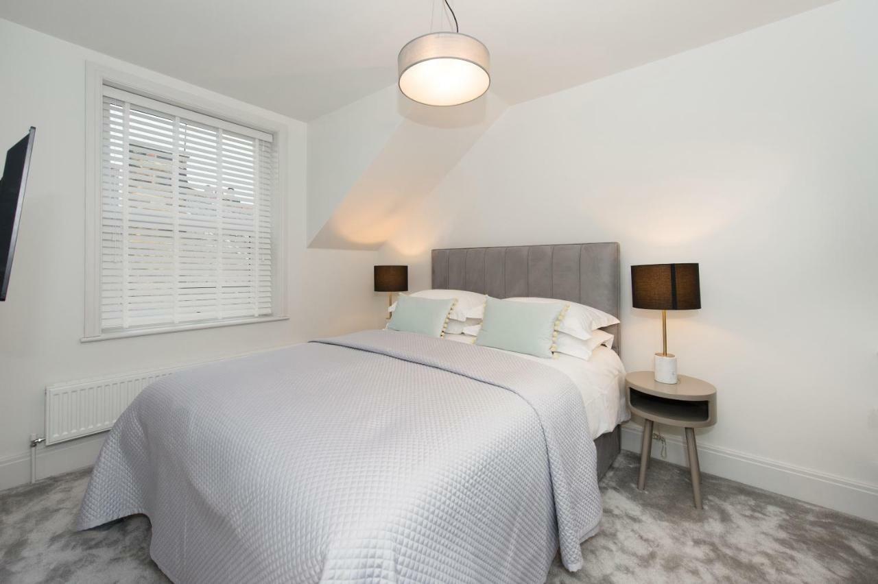 Franklin Rise By Harrogate Serviced Apartments Екстер'єр фото
